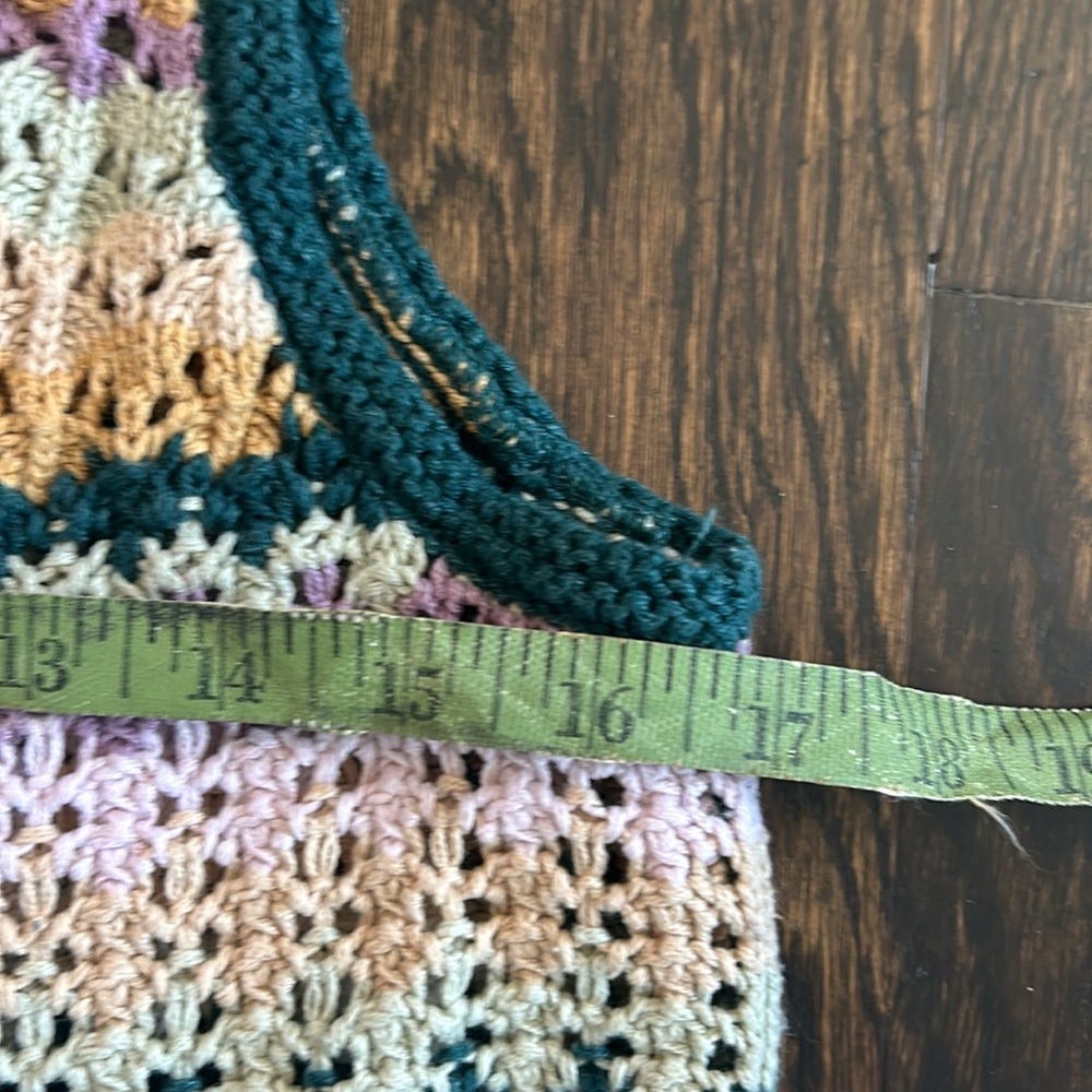 Universal Threads Crochet Tank - Picture 4 of 5